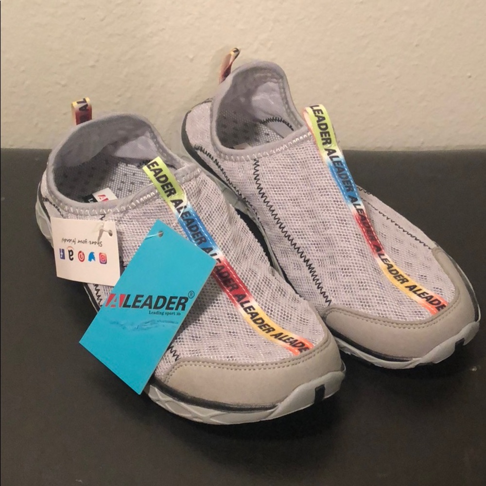 ALEADER Water shoes